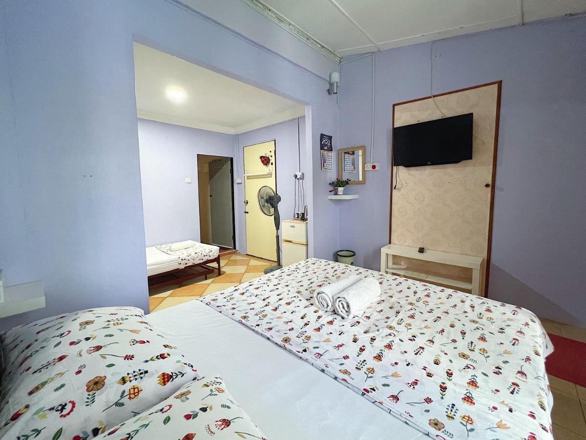 Merdeka Guest House 2 Kuching Eksteriør bilde