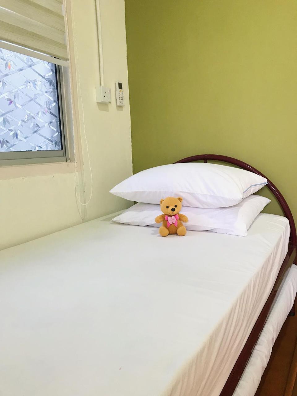 Merdeka Guest House 2 Kuching Eksteriør bilde